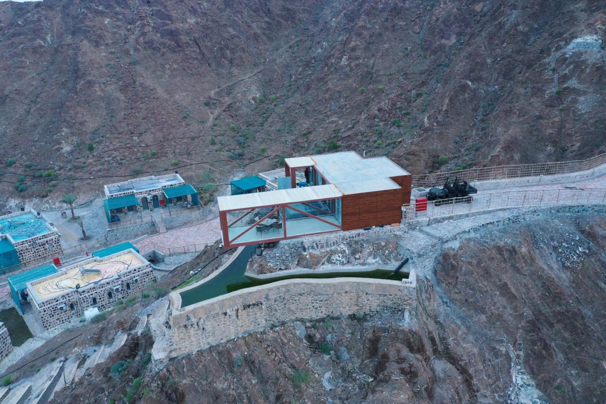 Dibba Mountain Park Resort フジャイラ エクステリア 写真