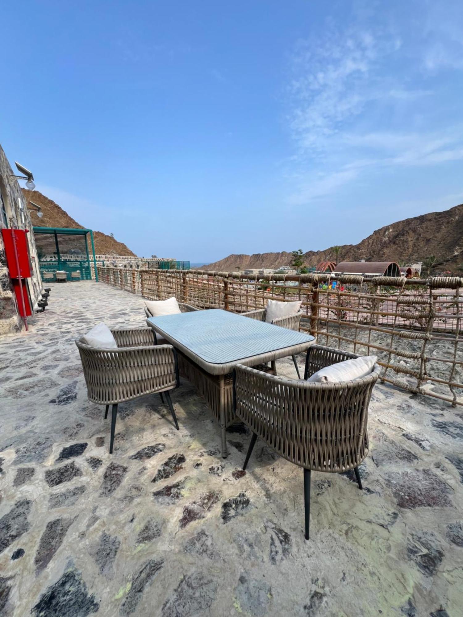 Dibba Mountain Park Resort フジャイラ エクステリア 写真