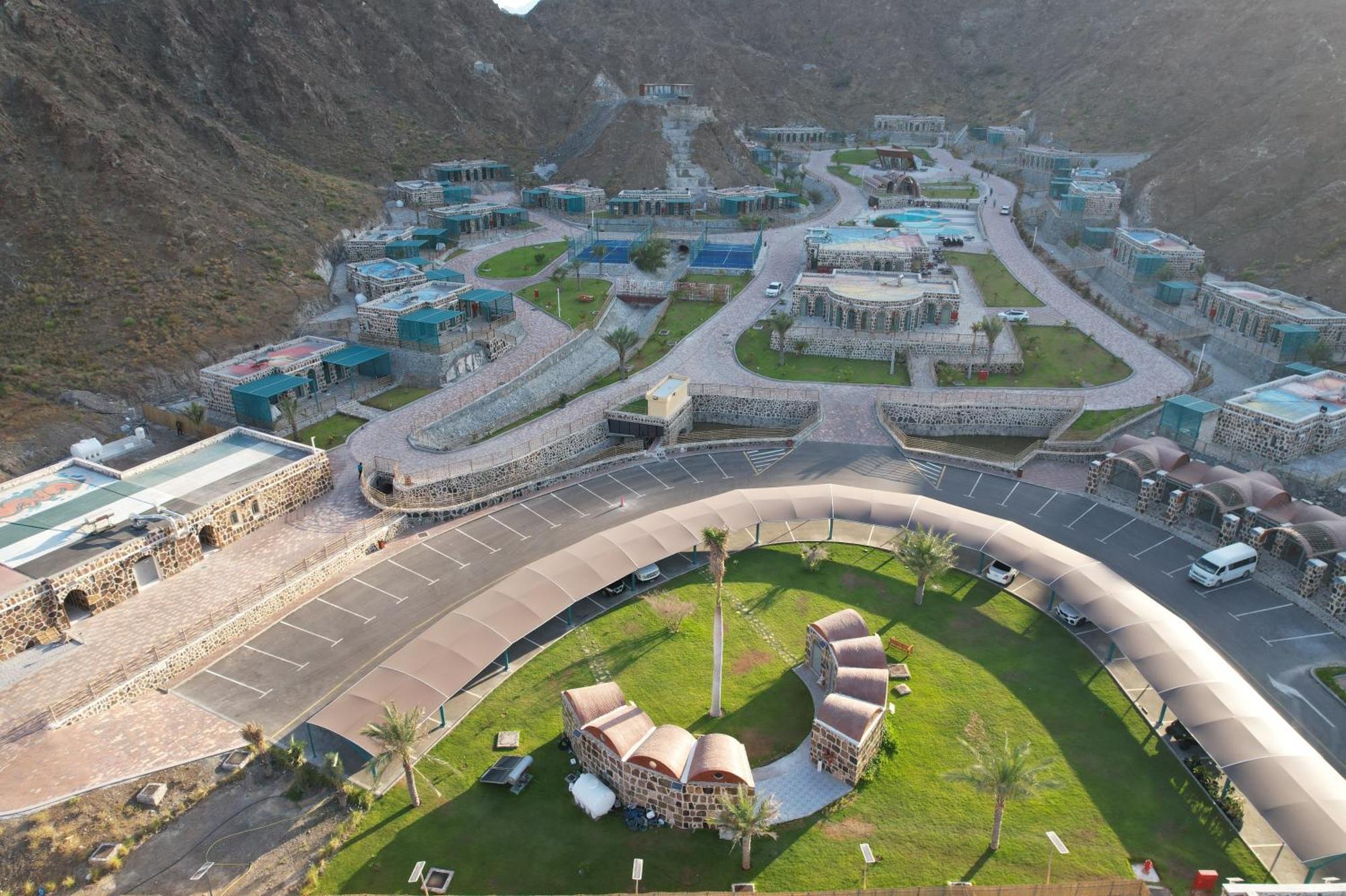 Dibba Mountain Park Resort フジャイラ エクステリア 写真