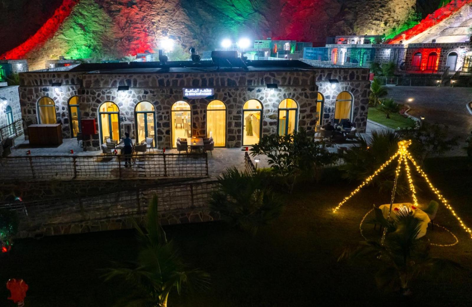 Dibba Mountain Park Resort フジャイラ エクステリア 写真