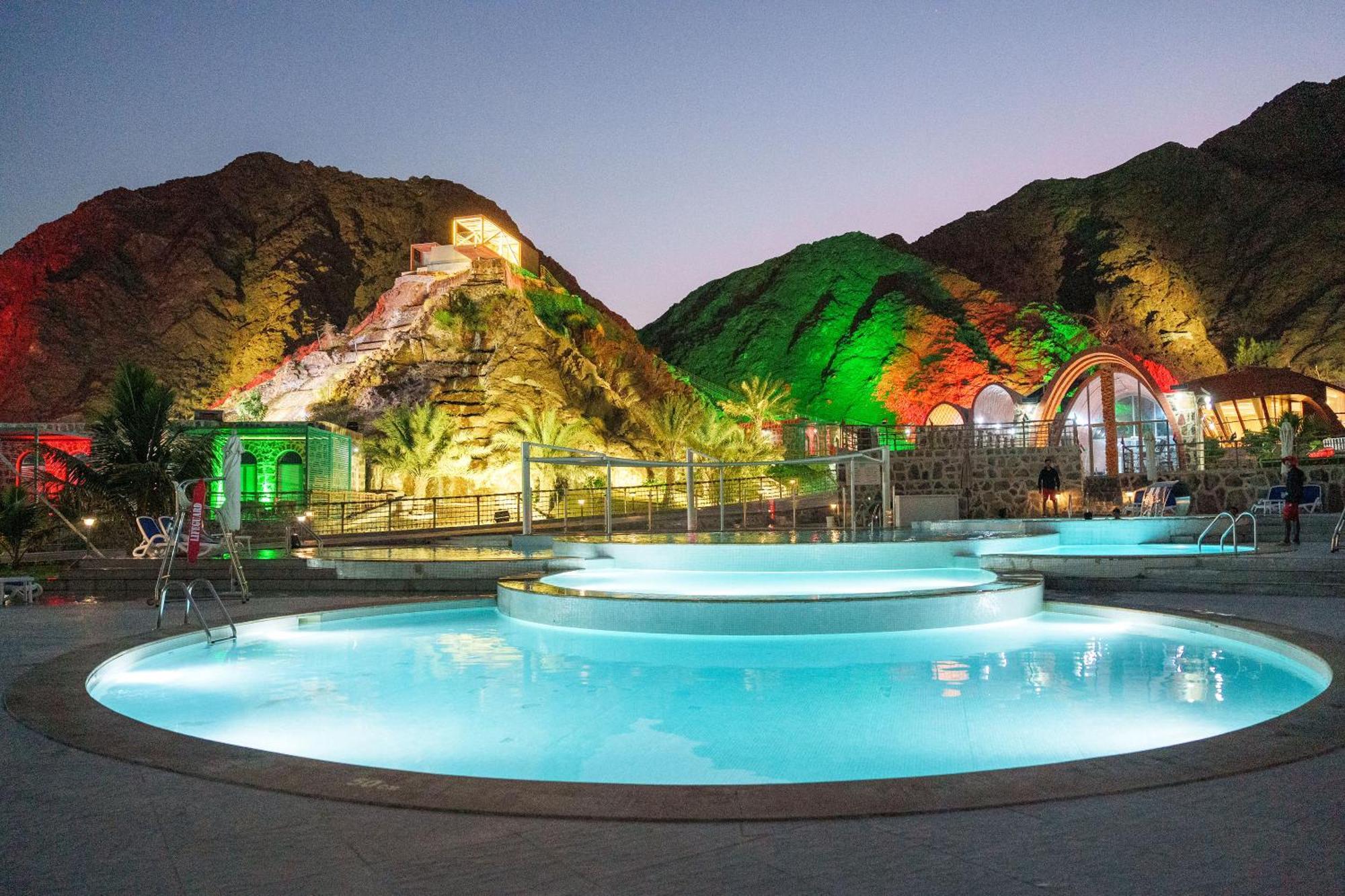 Dibba Mountain Park Resort フジャイラ エクステリア 写真