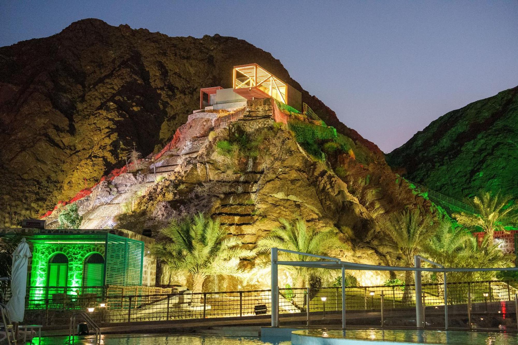 Dibba Mountain Park Resort フジャイラ エクステリア 写真